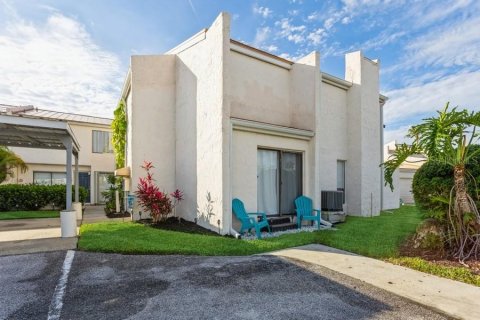 Copropriété à vendre à Tampa, Floride: 3 chambres, 123.19 m2 № 1364380 - photo 1