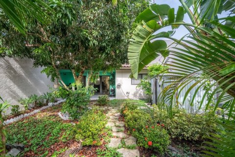 Townhouse in Miami, Florida 3 bedrooms, 169.55 sq.m. № 1229144 - photo 11