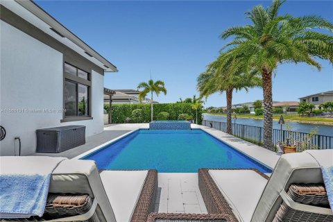 Villa ou maison à vendre à Parkland, Floride: 5 chambres, 319.86 m2 № 1153682 - photo 7