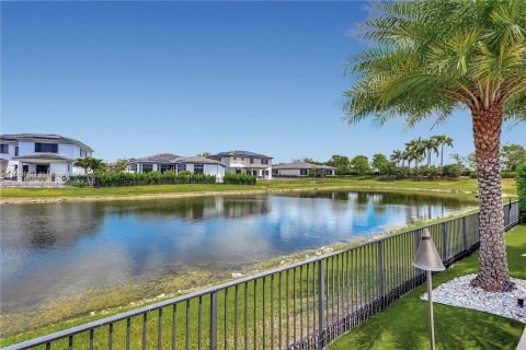 Villa ou maison à vendre à Parkland, Floride: 5 chambres, 319.86 m2 № 1153682 - photo 13