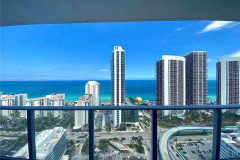 Condominio en venta en Hollywood, Florida, 2 dormitorios, 98.01 m2 № 1281119 - foto 29