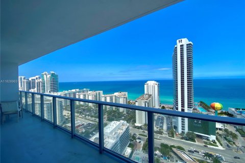 Condominio en venta en Hollywood, Florida, 2 dormitorios, 98.01 m2 № 1281119 - foto 30