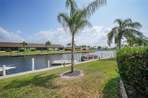 Condo in Punta Gorda, Florida, 2 bedrooms  № 1195888 - photo 30