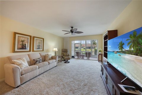 Condo in Punta Gorda, Florida, 2 bedrooms  № 1195888 - photo 4