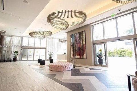 Copropriété à vendre à Hollywood, Floride: 2 chambres, 97.92 m2 № 1242356 - photo 15