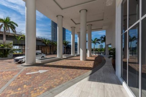 Copropriété à vendre à Hollywood, Floride: 2 chambres, 97.92 m2 № 1242356 - photo 14