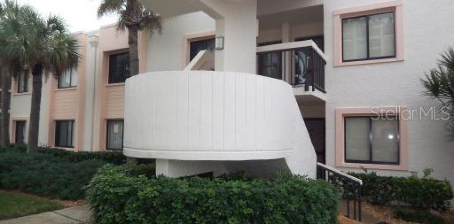 Condominio en Saint Petersburg, Florida, 2 dormitorios  № 215034