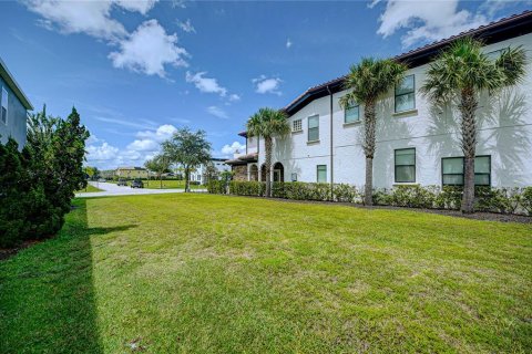 Terreno en venta en Four Corners, Florida № 1362895 - foto 2