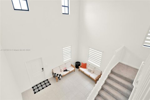 Casa en venta en Miami, Florida, 4 dormitorios, 239.78 m2 № 1394998 - foto 21