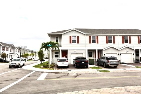 Touwnhouse à vendre à Homestead, Floride: 3 chambres, 136.01 m2 № 1127211 - photo 5