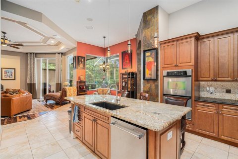 Casa en venta en Tampa, Florida, 4 dormitorios, 346.99 m2 № 1364557 - foto 9