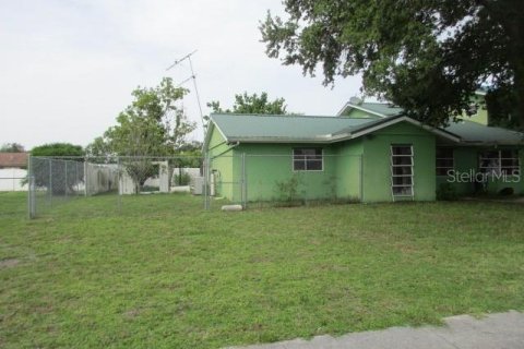 Casa en venta en North Port, Florida, 4 dormitorios, 218.41 m2 № 1307450 - foto 2