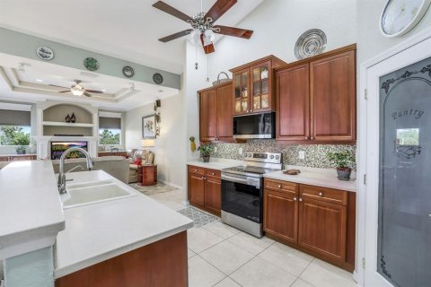 Villa ou maison à vendre à Punta Gorda, Floride: 3 chambres, 223.99 m2 № 1289851 - photo 13