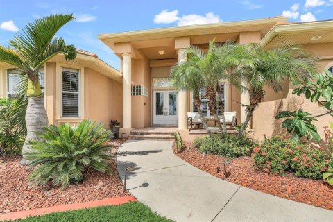 Villa ou maison à vendre à Punta Gorda, Floride: 3 chambres, 223.99 m2 № 1289851 - photo 6