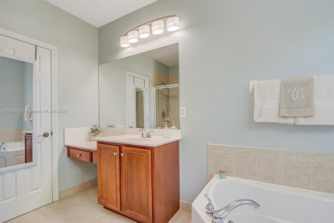 Condo in Jupiter, Florida, 3 bedrooms  № 1318784 - photo 28