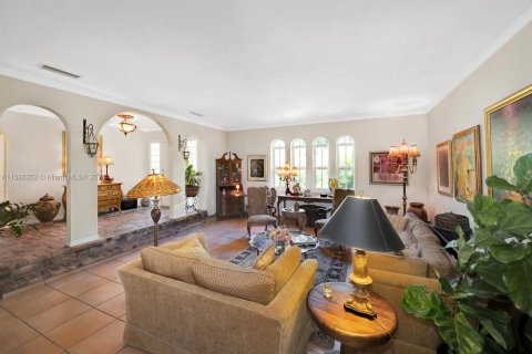 Casa en venta en Coral Gables, Florida, 5 dormitorios, 315.96 m2 № 1139002 - foto 14