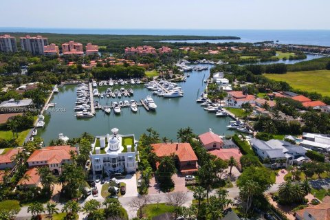 Casa en venta en Coral Gables, Florida, 5 dormitorios, 315.96 m2 № 1139002 - foto 4