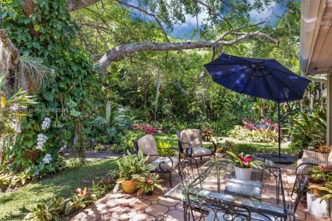 Casa en venta en Coral Gables, Florida, 5 dormitorios, 315.96 m2 № 1139002 - foto 5