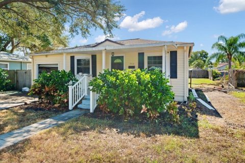 Casa en venta en Saint Petersburg, Florida, 2 dormitorios, 62.71 m2 № 1394216 - foto 3