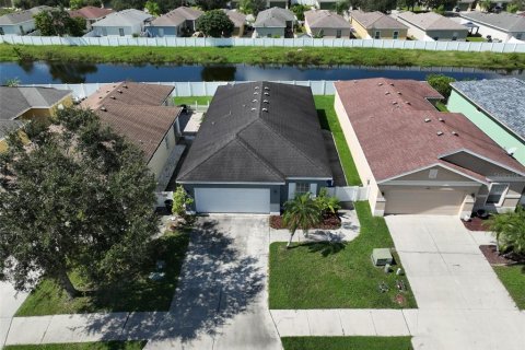 House in Palmetto, Florida 3 bedrooms, 123.75 sq.m. № 1393951 - photo 3