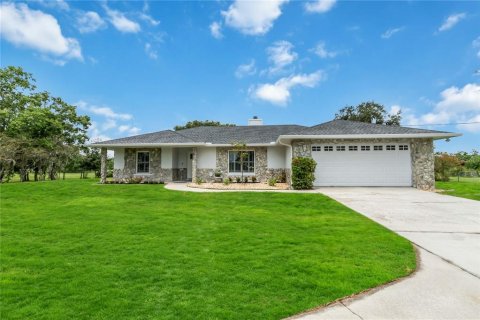 Casa en venta en Kissimmee, Florida, 3 dormitorios, 220.09 m2 № 1313700 - foto 1