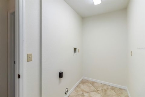 Casa en venta en Kissimmee, Florida, 3 dormitorios, 220.09 m2 № 1313700 - foto 27