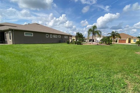 Terreno en venta en Polk City, Florida № 1367911 - foto 7