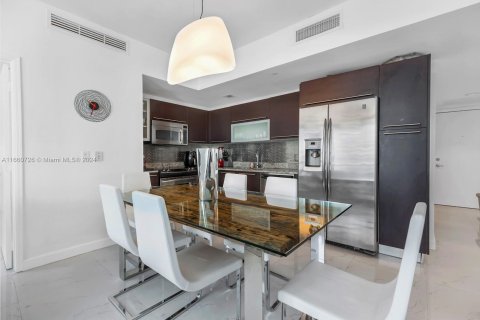 Condominio en venta en Miami, Florida, 2 dormitorios, 91.6 m2 № 1367059 - foto 7