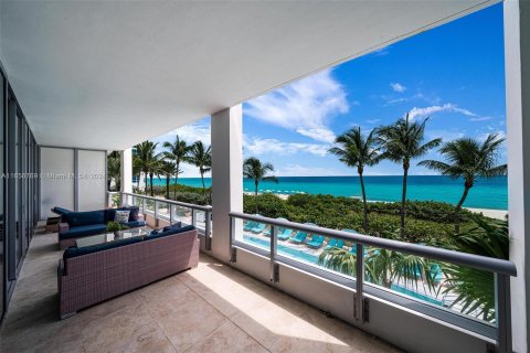 Condo in Miami Beach, Florida, 3 bedrooms  № 1367136 - photo 17