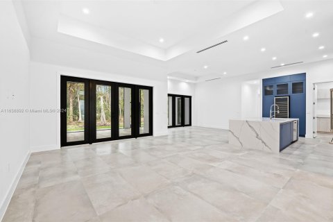 Villa ou maison à vendre à Naples, Floride: 5 chambres, 235.69 m2 № 1310929 - photo 13