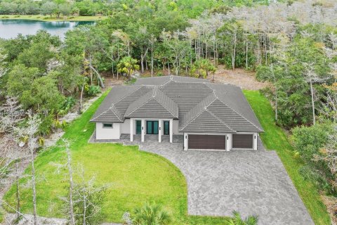 Villa ou maison à vendre à Naples, Floride: 5 chambres, 235.69 m2 № 1310929 - photo 7