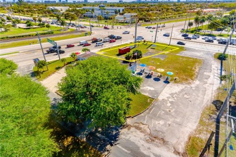 Terrain à vendre à Pompano Beach, Floride № 55007 - photo 9