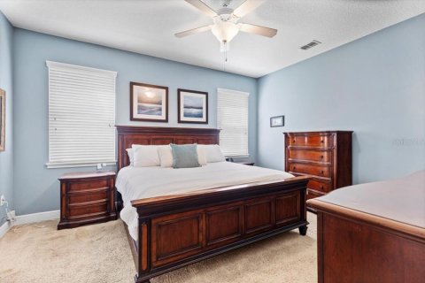 Casa en venta en Tampa, Florida, 5 dormitorios, 288.93 m2 № 1130949 - foto 24