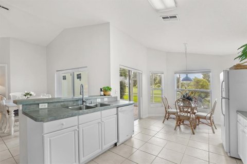 Villa ou maison à vendre à San Antonio, Floride: 2 chambres, 131.64 m2 № 1322840 - photo 8