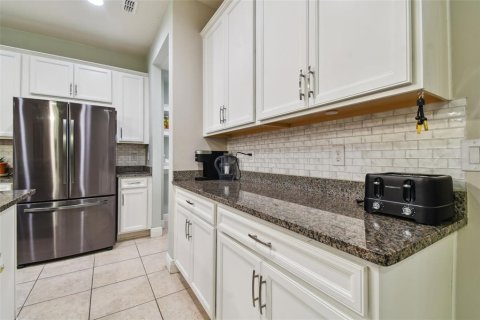 Townhouse in Riverview, Florida 4 bedrooms, 243.22 sq.m. № 1296836 - photo 12