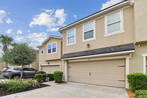 Townhouse in Riverview, Florida 4 bedrooms, 243.22 sq.m. № 1296836 - photo 4