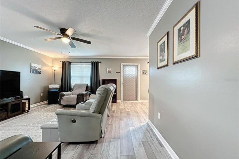 Copropriété à vendre à New Port Richey, Floride: 2 chambres, 91.42 m2 № 1296877 - photo 7