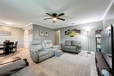 Copropriété à vendre à New Port Richey, Floride: 2 chambres, 91.42 m2 № 1296877 - photo 11