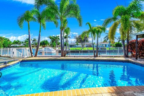 Casa en venta en Deerfield Beach, Florida, 3 dormitorios, 232.26 m2 № 957133 - foto 6