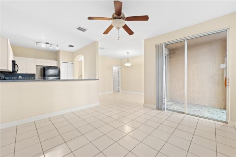 Adosado en venta en Homestead, Florida, 3 dormitorios, 160.91 m2 № 1398430 - foto 13