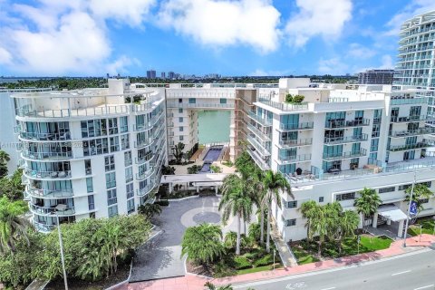 Copropriété à vendre à Miami Beach, Floride: 2 chambres, 89 m2 № 1398520 - photo 2