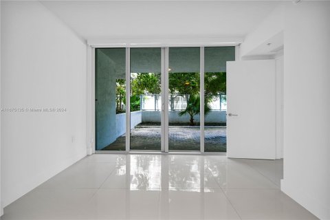 Copropriété à vendre à Miami Beach, Floride: 2 chambres, 89 m2 № 1398520 - photo 7