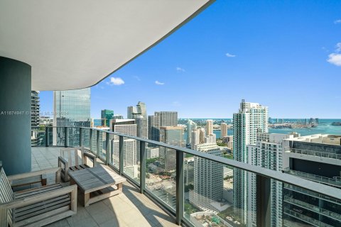 Copropriété à vendre à Miami, Floride: 3 chambres, 177.63 m2 № 1398469 - photo 29