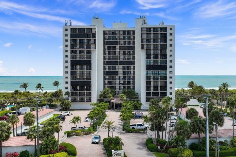 Condominio en venta en Hutchinson Island South, Florida, 3 dormitorios, 150.78 m2 № 1127694 - foto 2