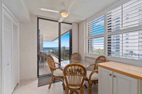 Condominio en venta en Hutchinson Island South, Florida, 3 dormitorios, 150.78 m2 № 1127694 - foto 30