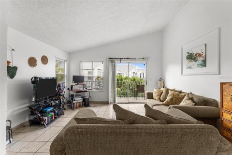 Condominio en venta en Orlando, Florida, 2 dormitorios, 86.4 m2 № 755787 - foto 5