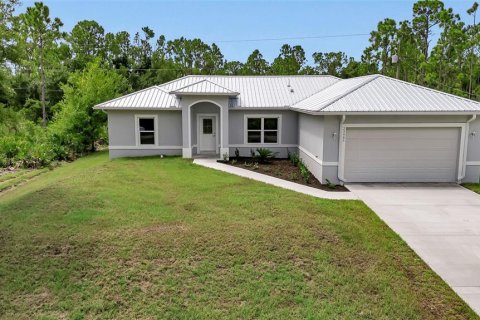 Villa ou maison à vendre à Punta Gorda, Floride: 3 chambres, 141.58 m2 № 1308590 - photo 1