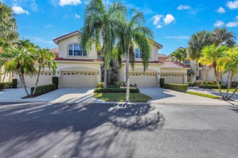 Condo in Fort Myers, Florida, 3 bedrooms  № 1382689 - photo 28