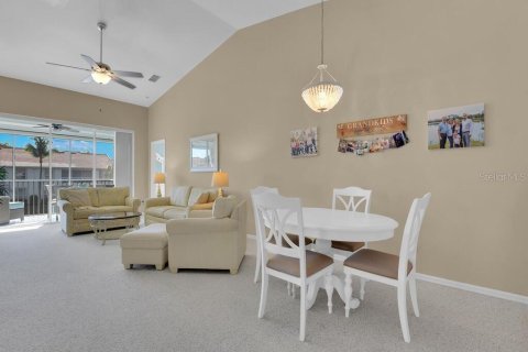 Copropriété à vendre à Fort Myers, Floride: 3 chambres, 188.96 m2 № 1382689 - photo 14