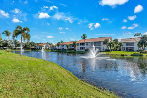 Condo in Fort Myers, Florida, 3 bedrooms  № 1382689 - photo 3